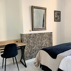 A & V Appart'Hotel